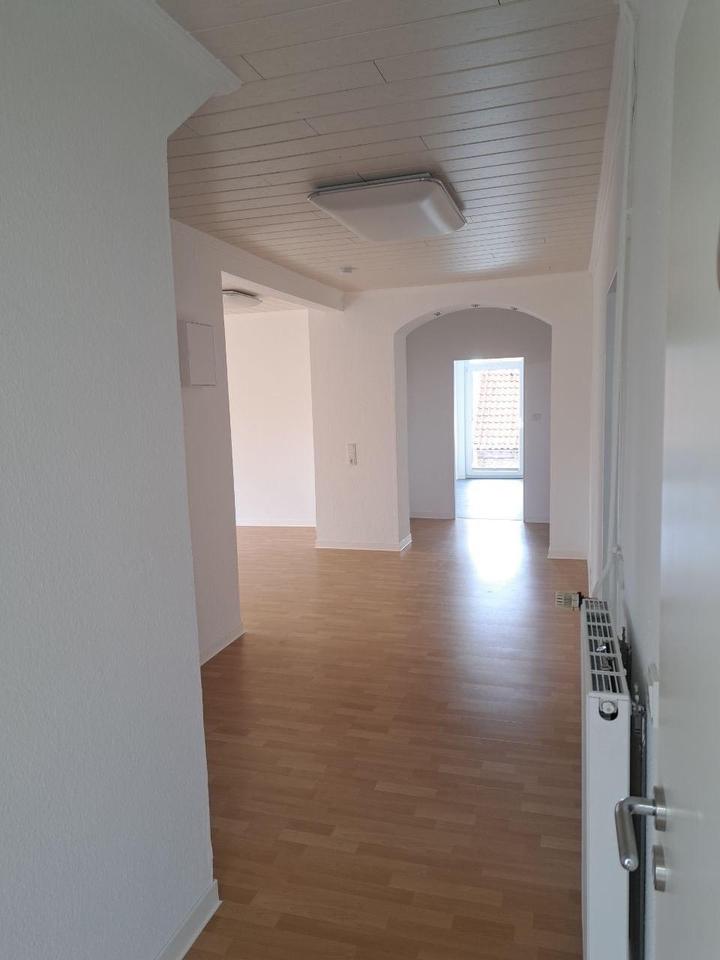 Thumbnail-Renovierte Altbauwohnung im 1. OG als Wohnung oder Gewerbe