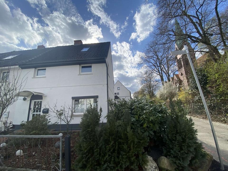 Thumbnail-Einziehen und Wohlfühlen – Modernes, bezugsfertiges Reihenendhaus