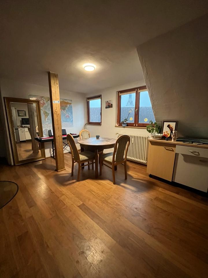 Thumbnail-WG‑Zimmer mit eigenem Bad & WC (nur für Frauen)