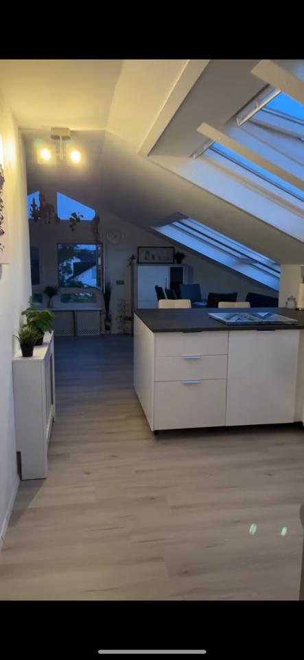 Thumbnail-Helle moderne Dachgeschosswohnung