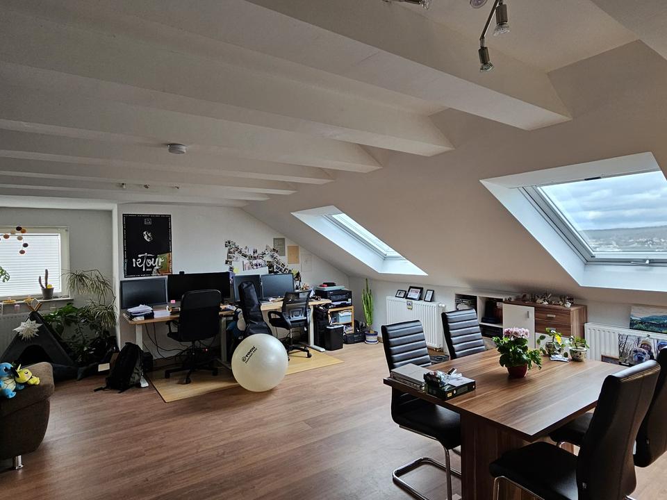 Thumbnail-Charmante 2-Zimmer Dachgeschosswohnung in Würzburg-Zellerau