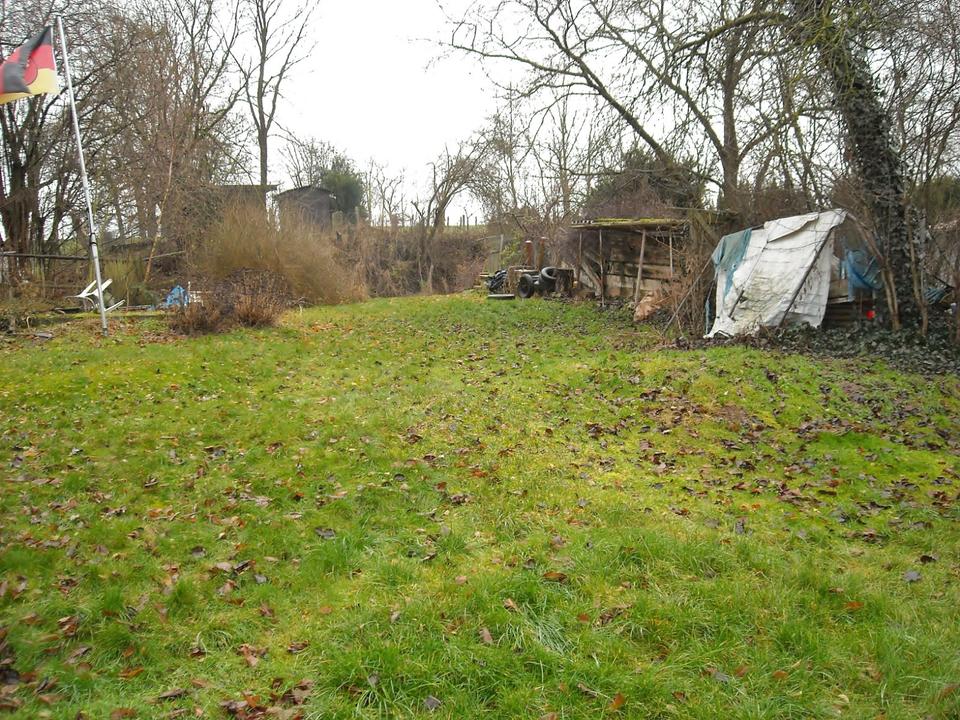 Thumbnail-Freistehendes Zweifamilienhaus nahe Göttingen zu verkaufen
