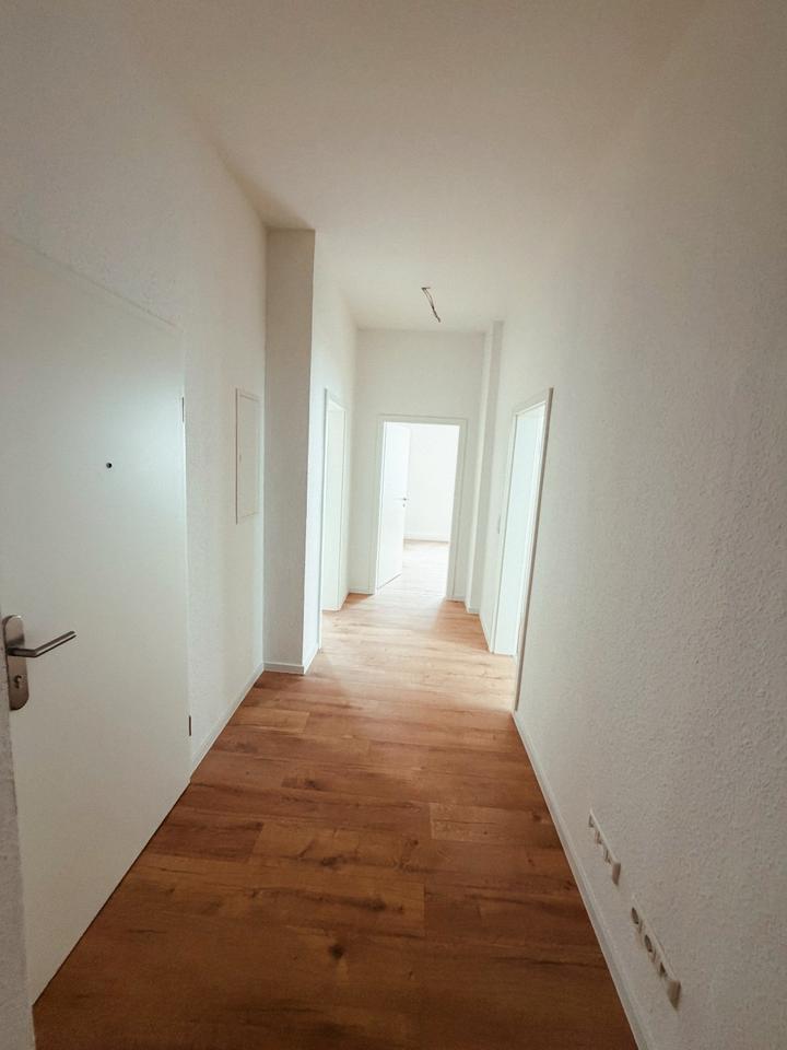 Thumbnail-Erstbezug nach Sanierung: helle und wunderschön modernisierte Wohnung