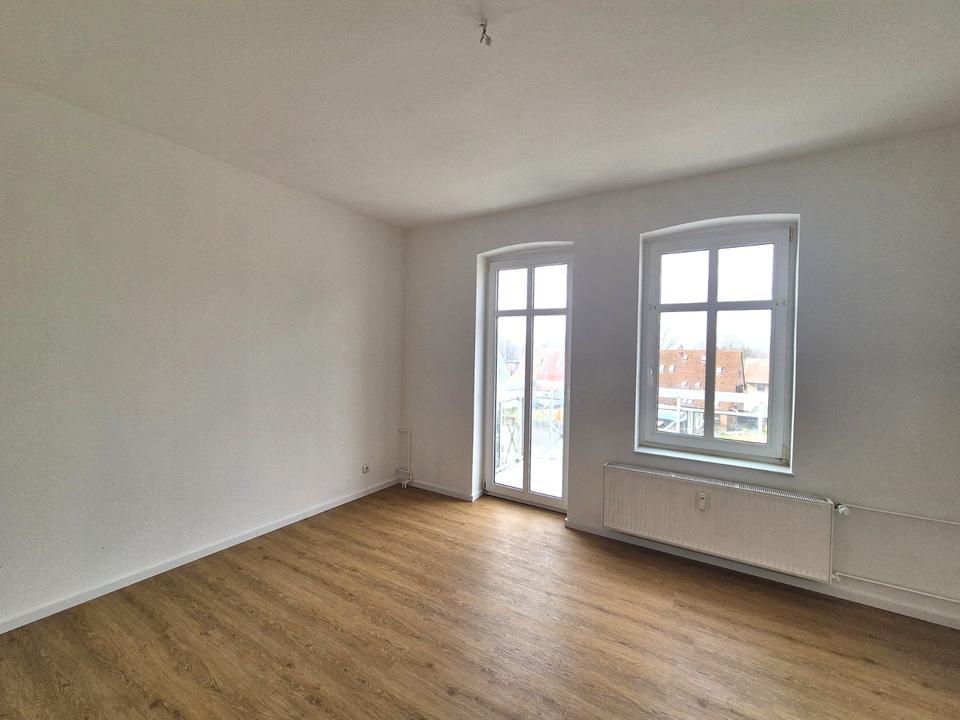 Thumbnail-2 Raumwohnung mit Balkon in Güstrow