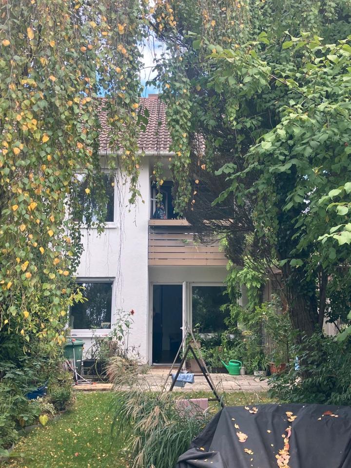 Thumbnail-Reiheneckhaus mit familienfreundlichem Südgarten in Erbpacht