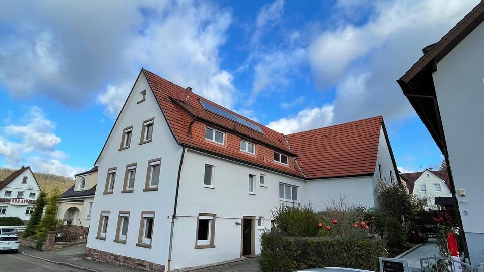 Thumbnail-Großzügige 3-Zimmerwohnung zu vermieten