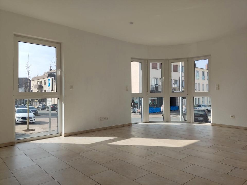 Thumbnail-Modernes Wohnen mit Komfort: Stilvolle, barrierefreie 3-Zimmer-Erdgeschosswohnung im Herzen von Arnsberg-Neheim