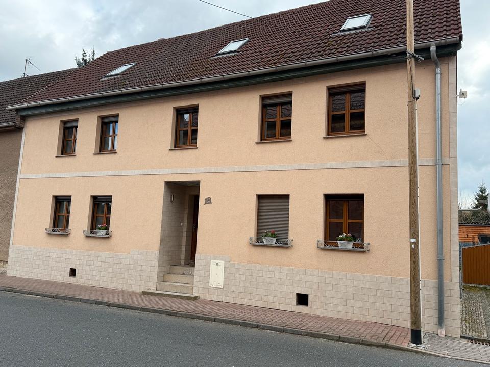 Thumbnail-1-2 Familienhaus nähe Kölleda, komplett Saniert, 2 Garagen, Hof