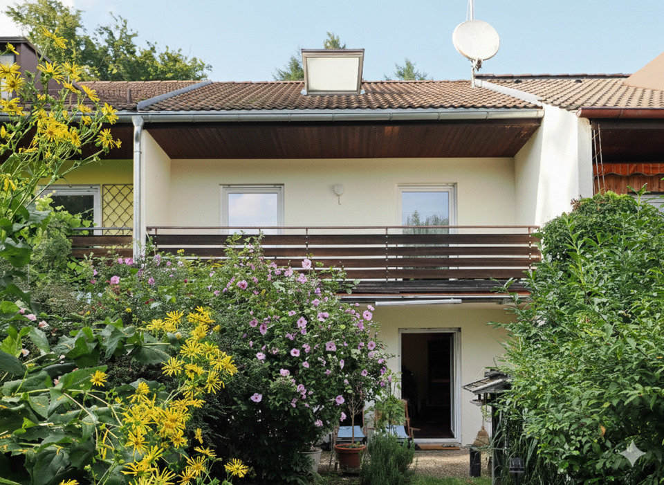 Thumbnail-Gepflegtes RMH in Grafrath, Garten + Terrasse, S4-Bahn von privat