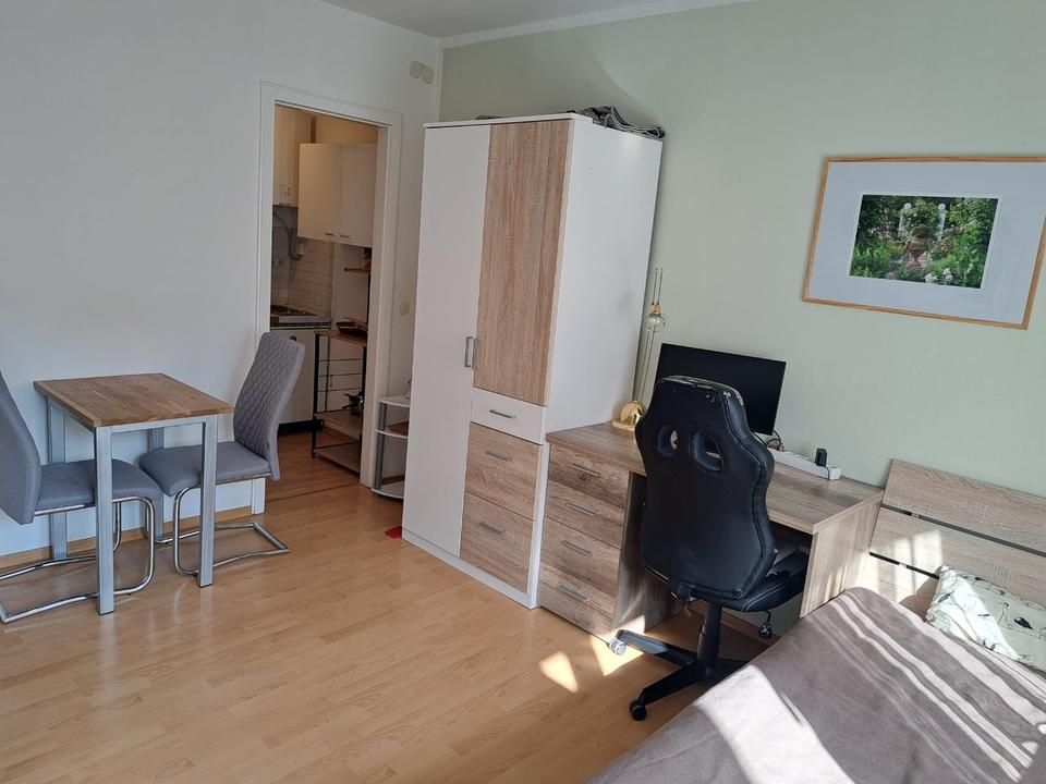 Thumbnail-modernes, möbliertes 1-Zi-App. m. Balkon Regensburg Ost