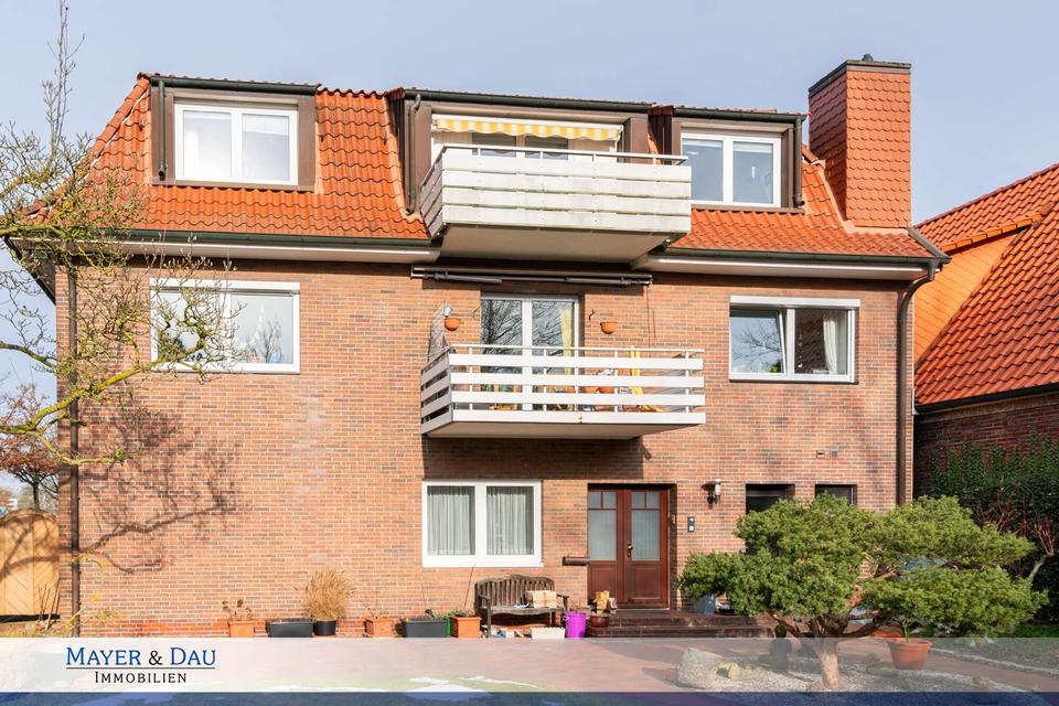 Thumbnail-Großzügige Dachgeschosswohnung in zentraler Lage mit Balkon. Obj. 9437