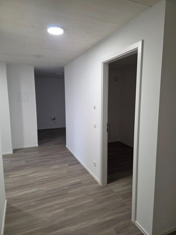 Thumbnail-3-Zimmer-Wohnung mit Balkon in Straubing-Süd