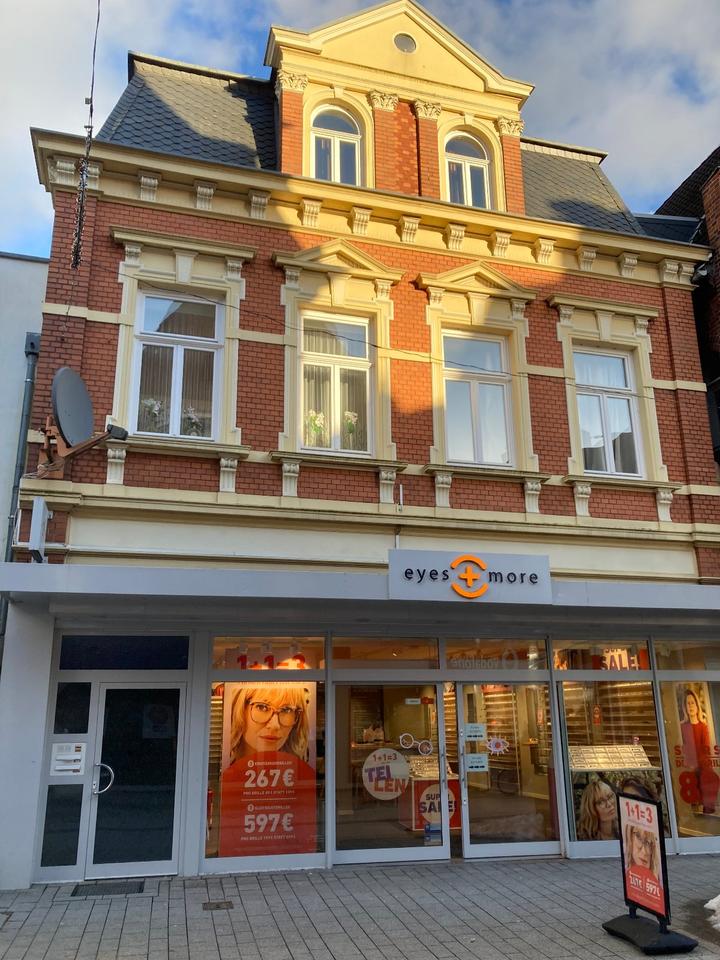 Thumbnail-Attraktives Wohn- und Geschäftshaus in Citylage Delmenhorst