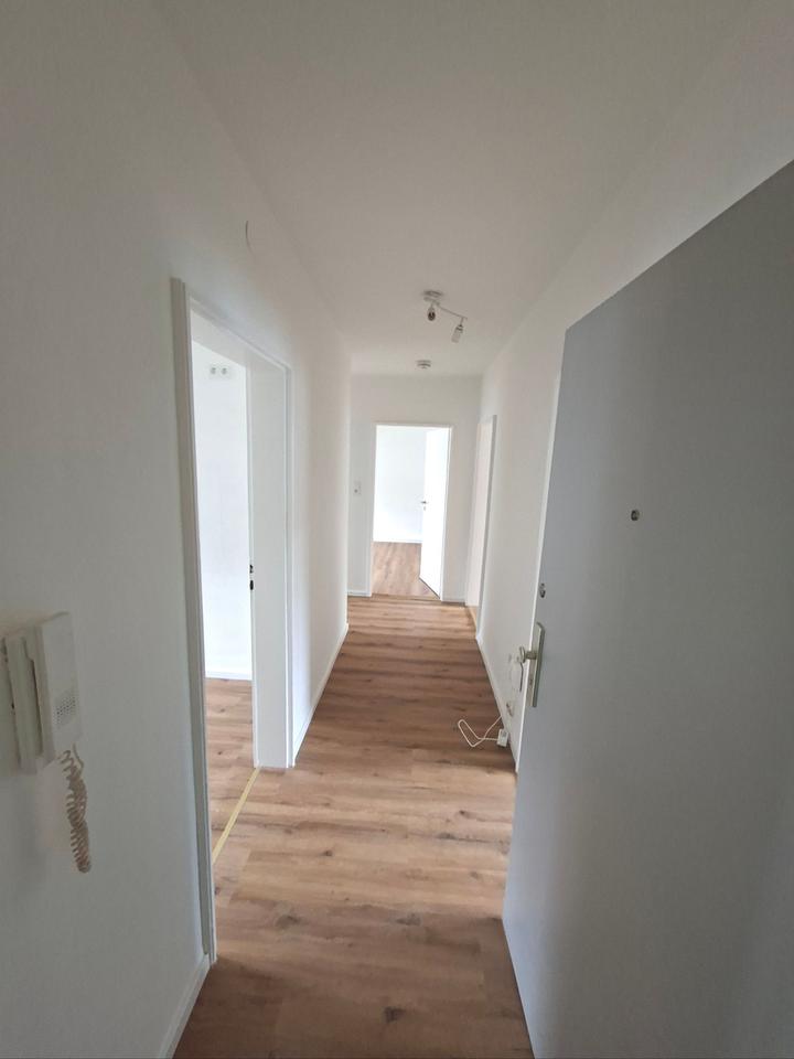 Thumbnail-Helle 3-Zimmer-Wohnung mit Balkon in Amberg