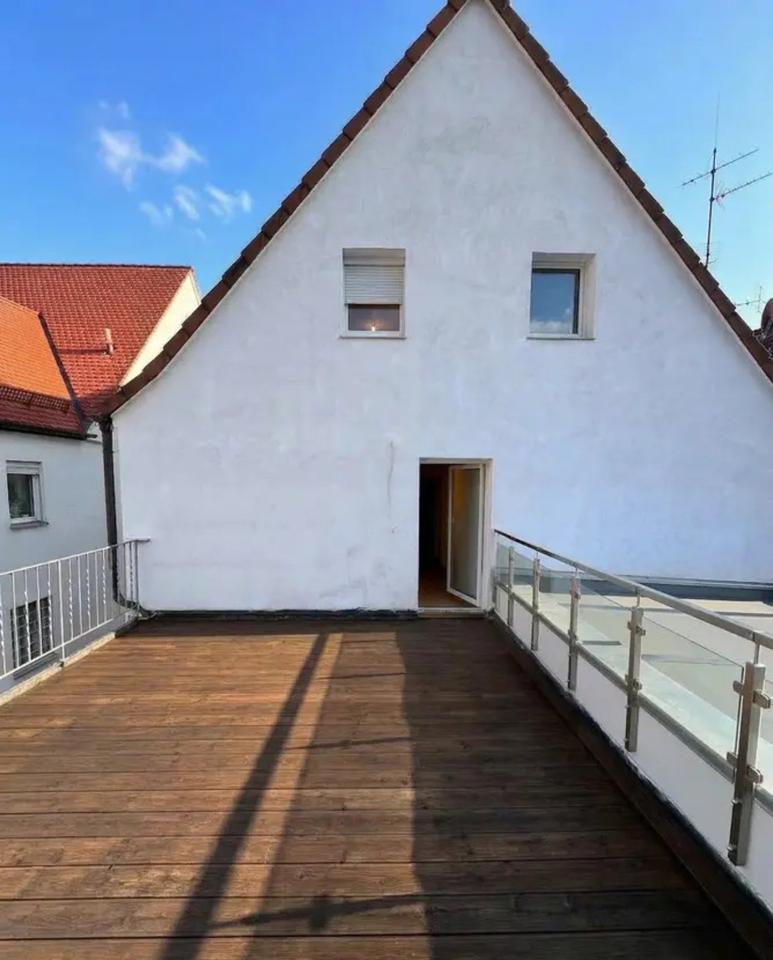 Thumbnail-Geräumige 6-Zimmer-Wohnung mit großer Terrasse EckentalEschenau