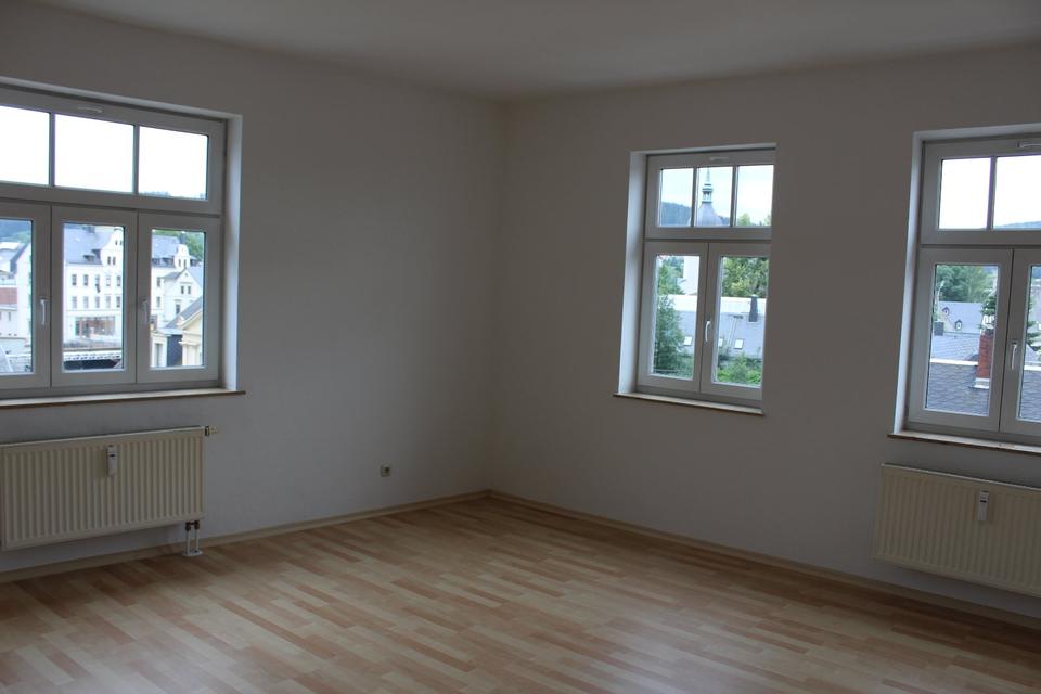 Thumbnail-Moderne, barrierefreie 3-Raum-Wohnung in altehrwürdigem, gepflegtem Mehrfamilienhaus zur Vermietung