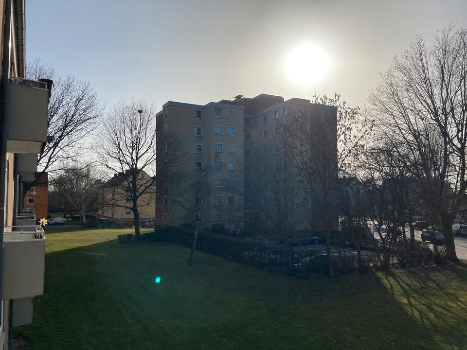 Thumbnail-Familienidyll: Balkon und Wohlfühlatmosphäre inklusive