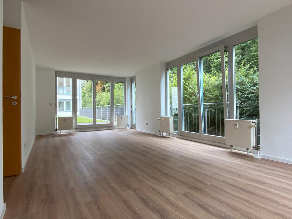 Thumbnail-Schöne 3-Zimmer-Wohnung mit 2 Terrassen und Grünflache