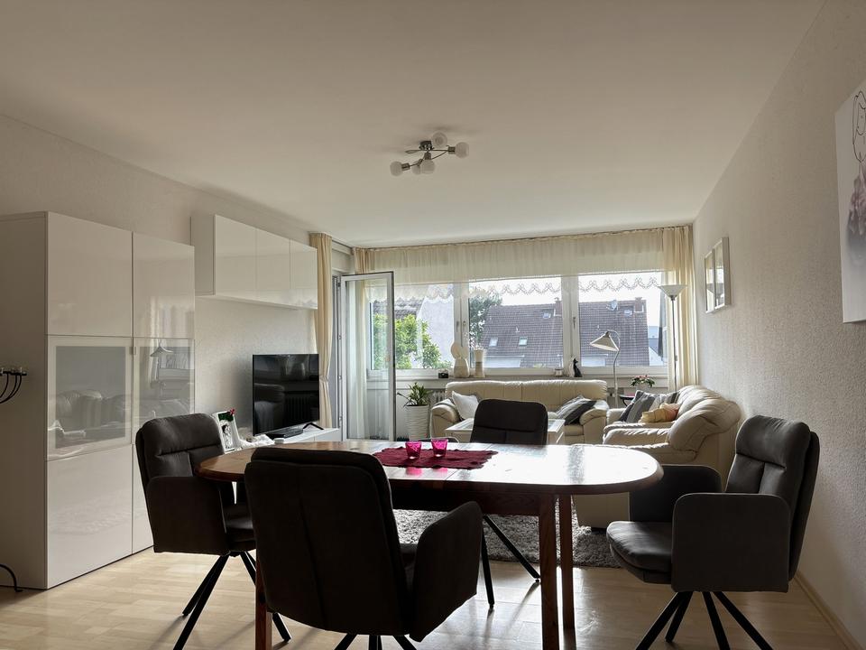 Thumbnail-Lichtdurchflutete 3-Zimmerwohnung mit Balkon und Stellplatz