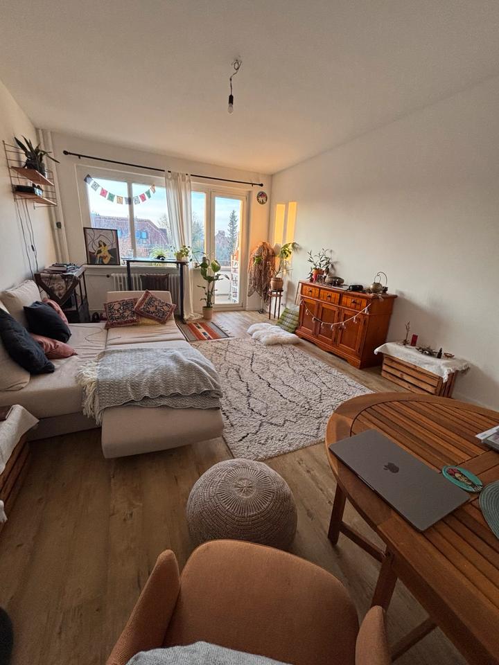 Thumbnail-Gemütliche 2-Zimmer-Wohnung - befristete Untermiete (01.02-15.03)