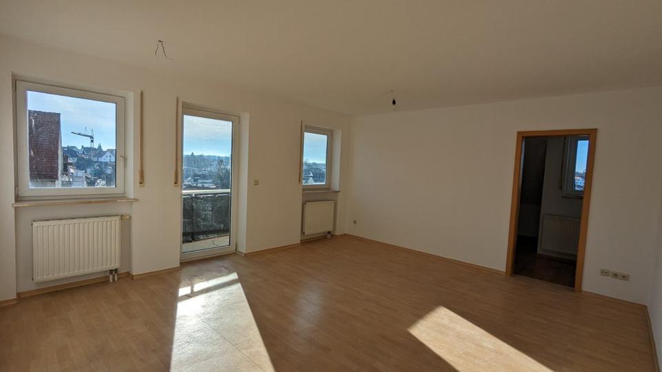 Thumbnail-Zentrale 4-Zimmer-Wohnung mit Balkon in Leipheim