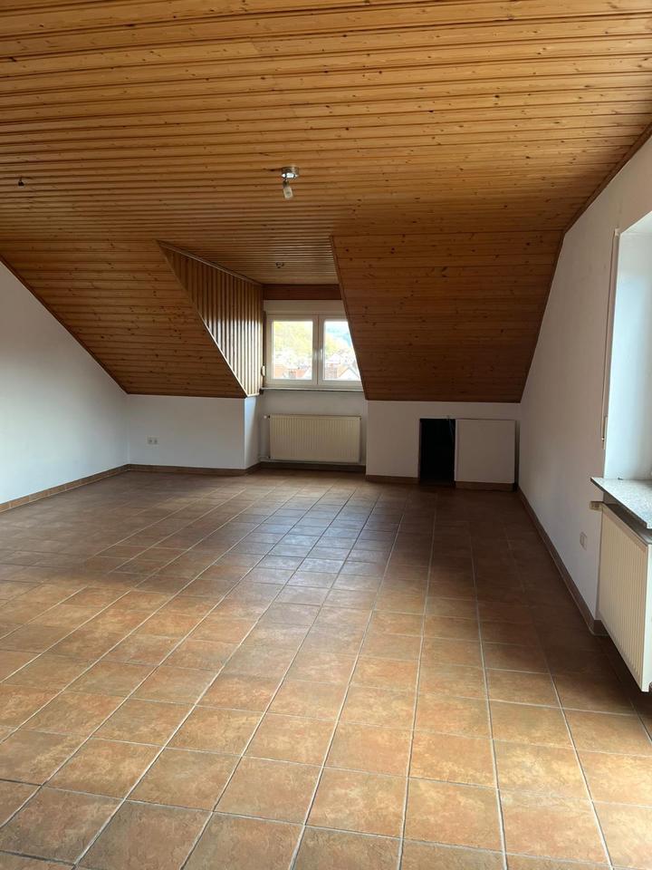 Thumbnail-Wohnung mit herrlichem Ausblick in Großheubach