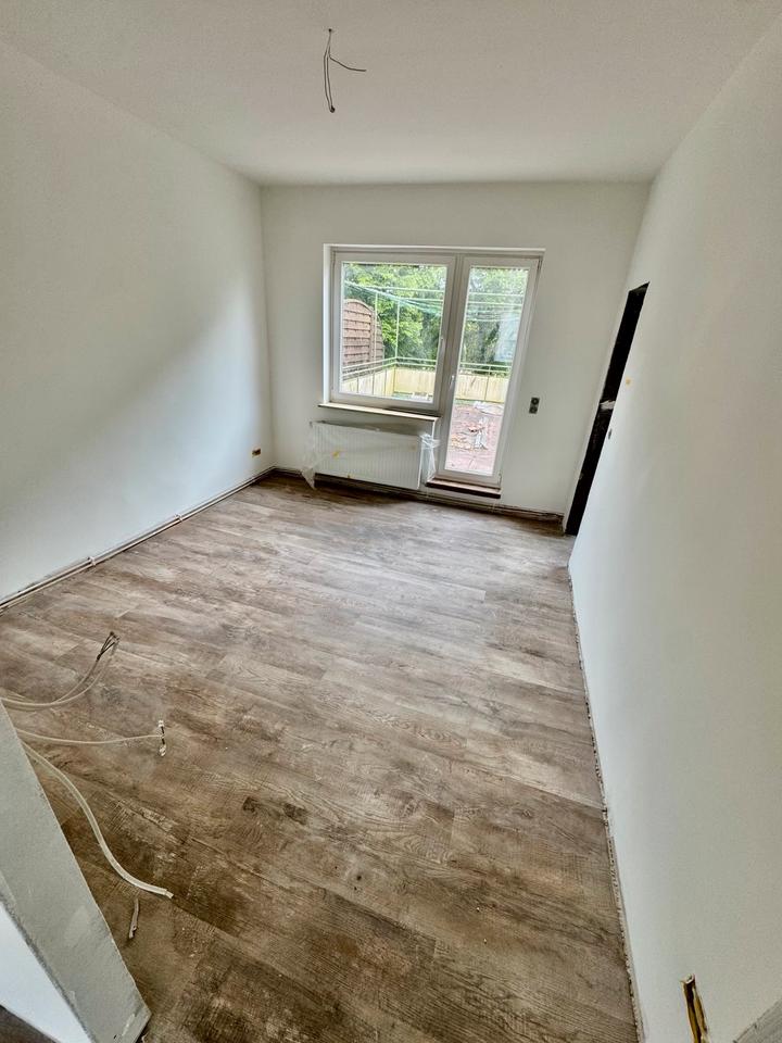 Thumbnail-Kernsanierte 2 Zimmerwohnung mit großem Balkon