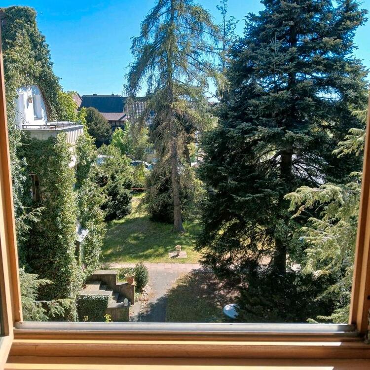 Thumbnail-Stilvolle, sanierte 2,5 Zimmer Whg. m. Gartennutzung, Nbg. 90431