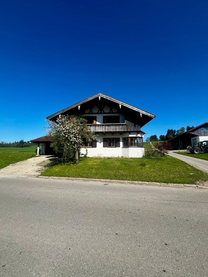 Thumbnail-schöne Dachgeschosswohnung in Altbabensham
