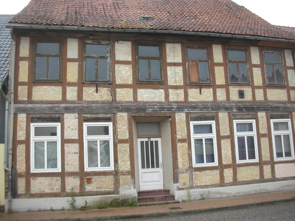 Thumbnail-Wohnhaus (Fachwerk) mit historischem Speicher - Sanierungsobjekt
