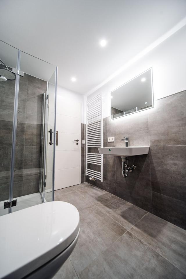 Thumbnail-Renovierte 2-ZKB Wohnung mit Einbauküche und Balkon in Duisburg!