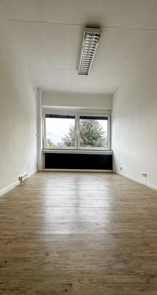 Thumbnail-ca. 50,03m² LAGERFLÄCHE für 4,85€m² - barrierefrei