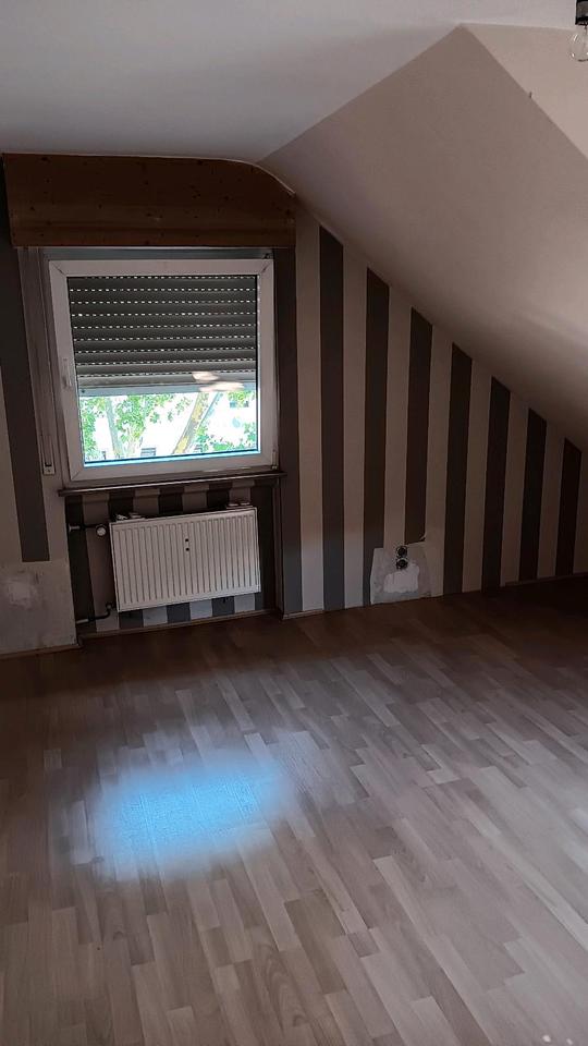 Thumbnail-Altbau, 3 Zimmer, Dachgeschosswohnung