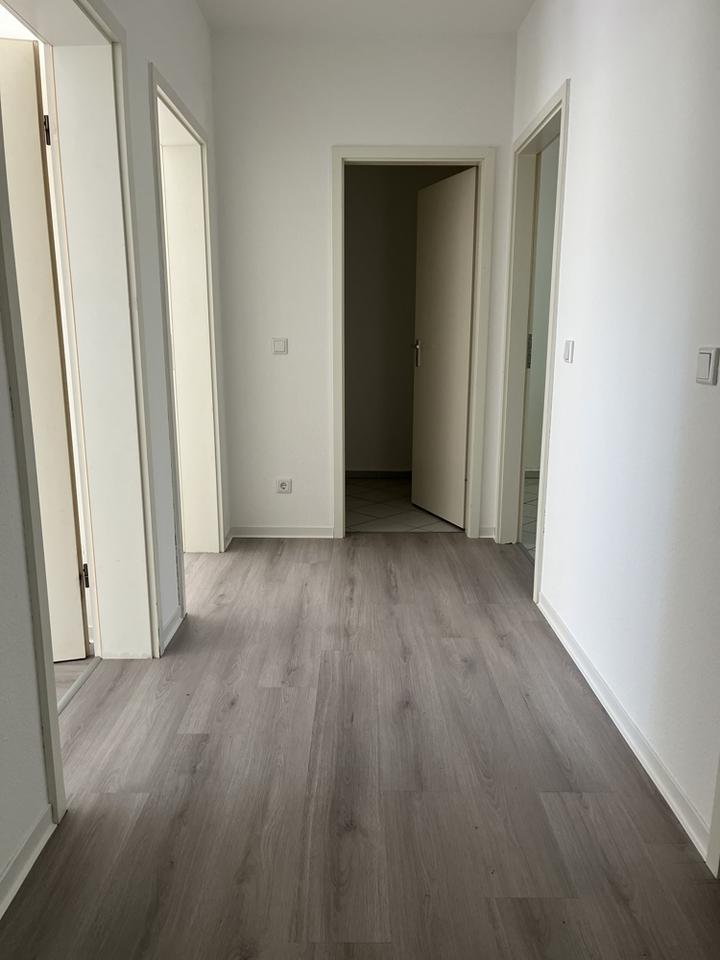 Thumbnail-Moderne 2 Zimmer Wohnung in Bielefeld Jöllenbeck mit Balkon