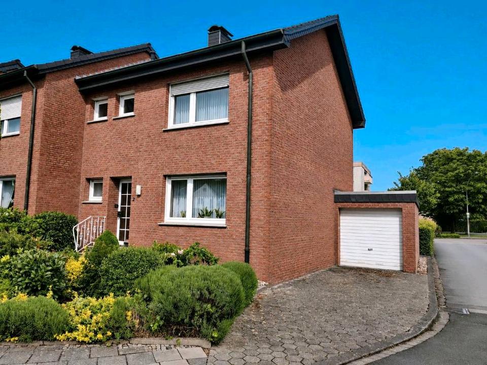 Thumbnail-Reihenendhaus mit Garten, PV und 2 Garagen in Oelde-Nord 409 m2