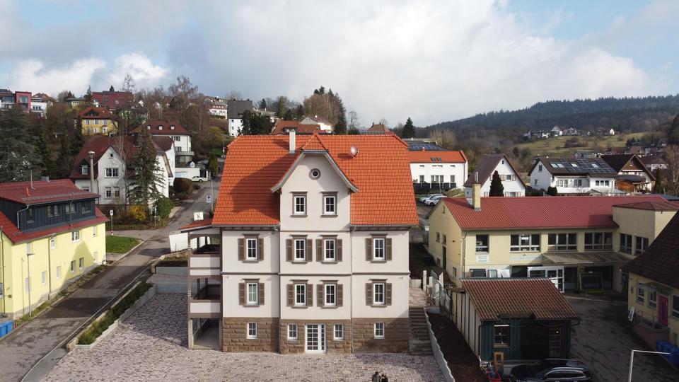 Thumbnail-Erstbezug nach Kernsanierung : Modern geschnittene 2,5 Zimmerwohnung im EG