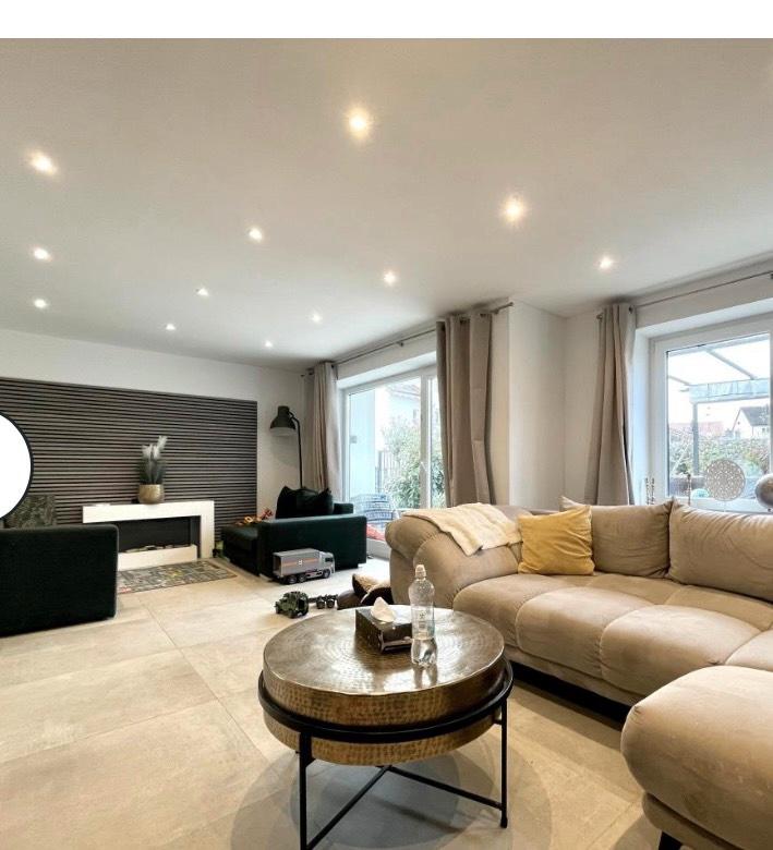 Thumbnail-Reihenendhaus zu mieten