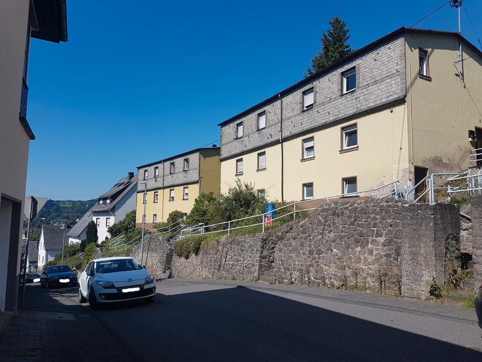 Thumbnail-187.07 Schöne 2 ZKB Wohnung Atzenhübel 26 in Idar-Oberstein Besichtigung: