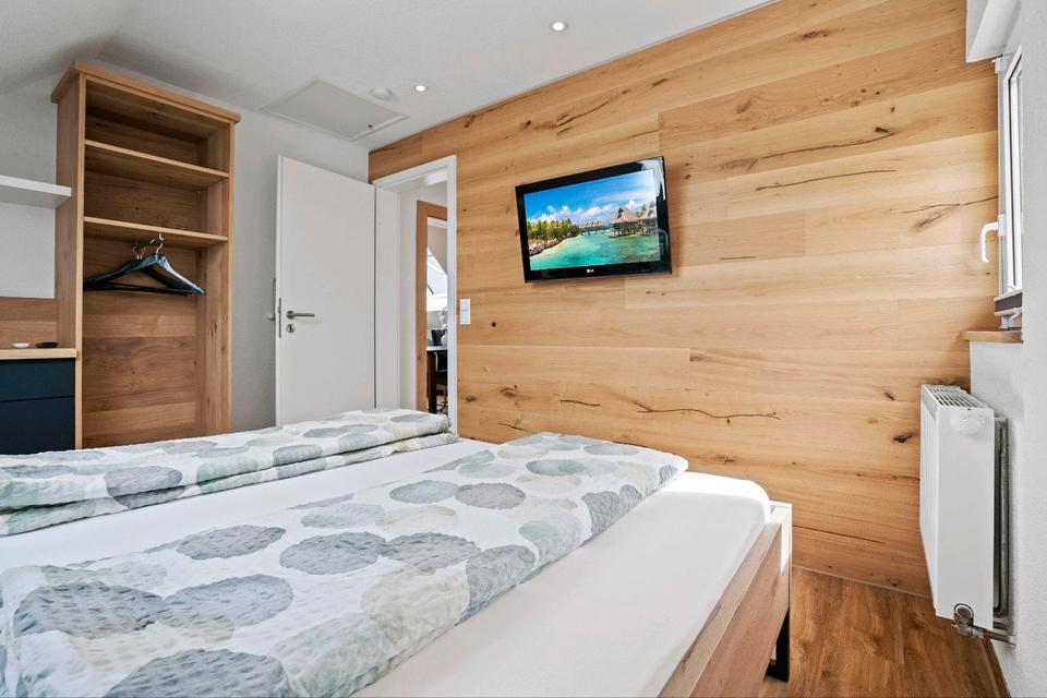 Thumbnail-Ferienwohnung in Friedrichshafen mit großer Terrasse