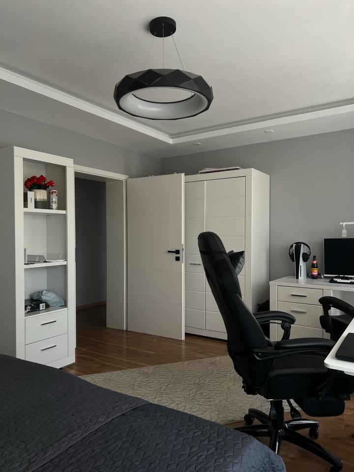 Thumbnail-Wohnung (130 m²) mit Garten, Doppelgarage + DG (Hofgeismar-Hümme)