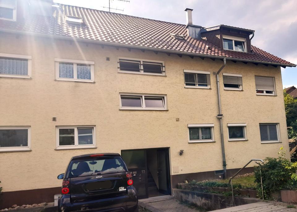 Thumbnail-Gemütliche 2 Zimmer DG-ETW mit ausgebauter Bühne und Stellplatz