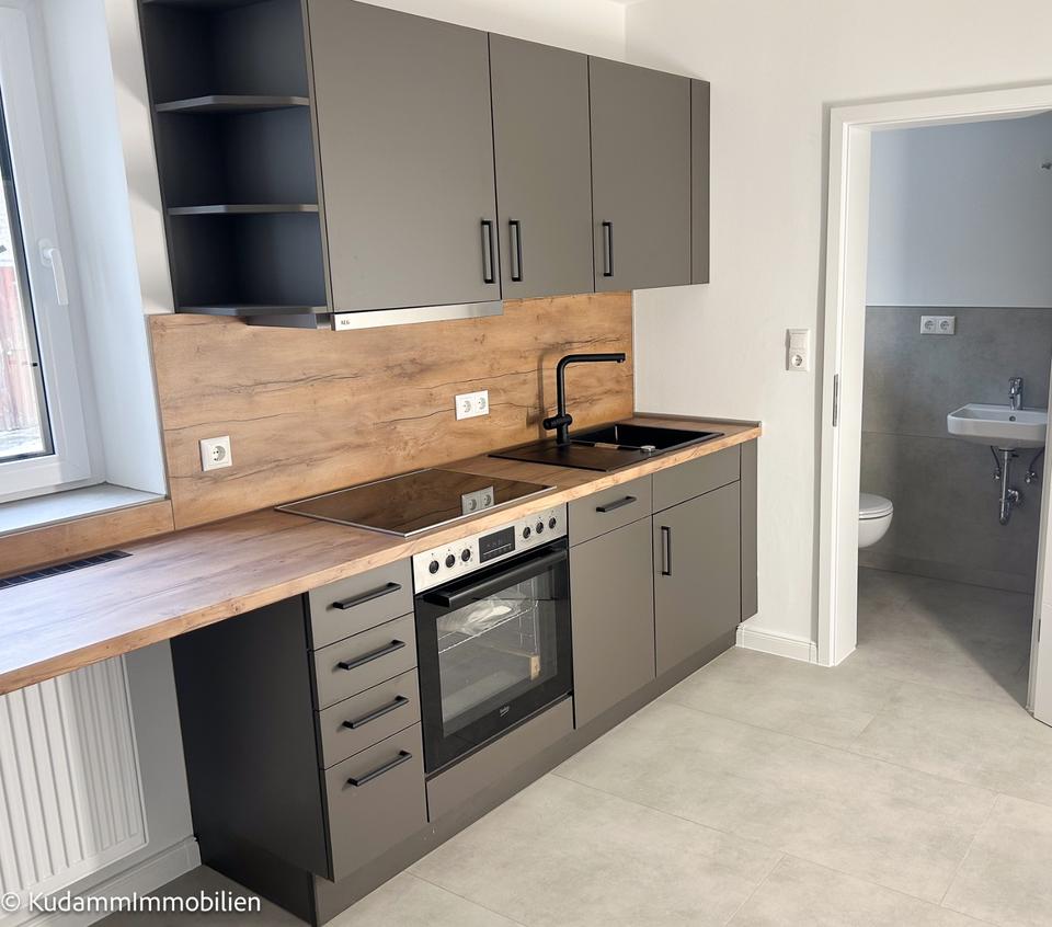 Thumbnail-Schöne Wohnung in Altruppin - zentrale Lage