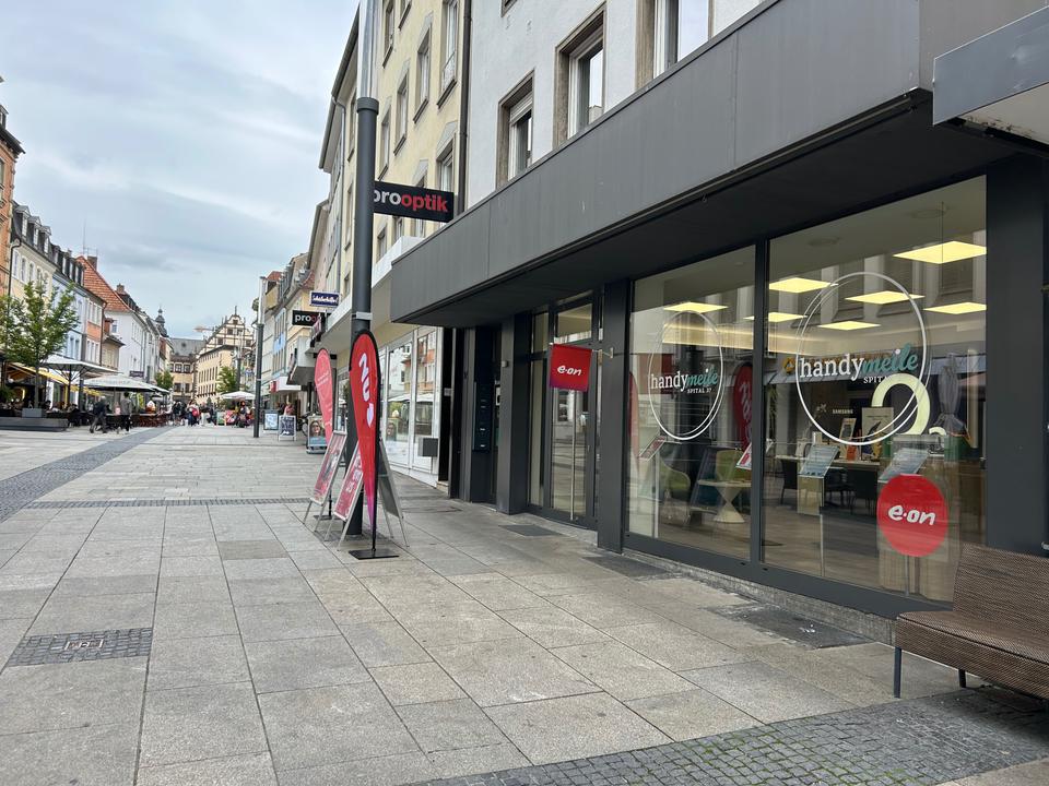 Thumbnail-Attraktive Gewerbefläche in Top-Innenstadtlage mit großer Schaufensterfront