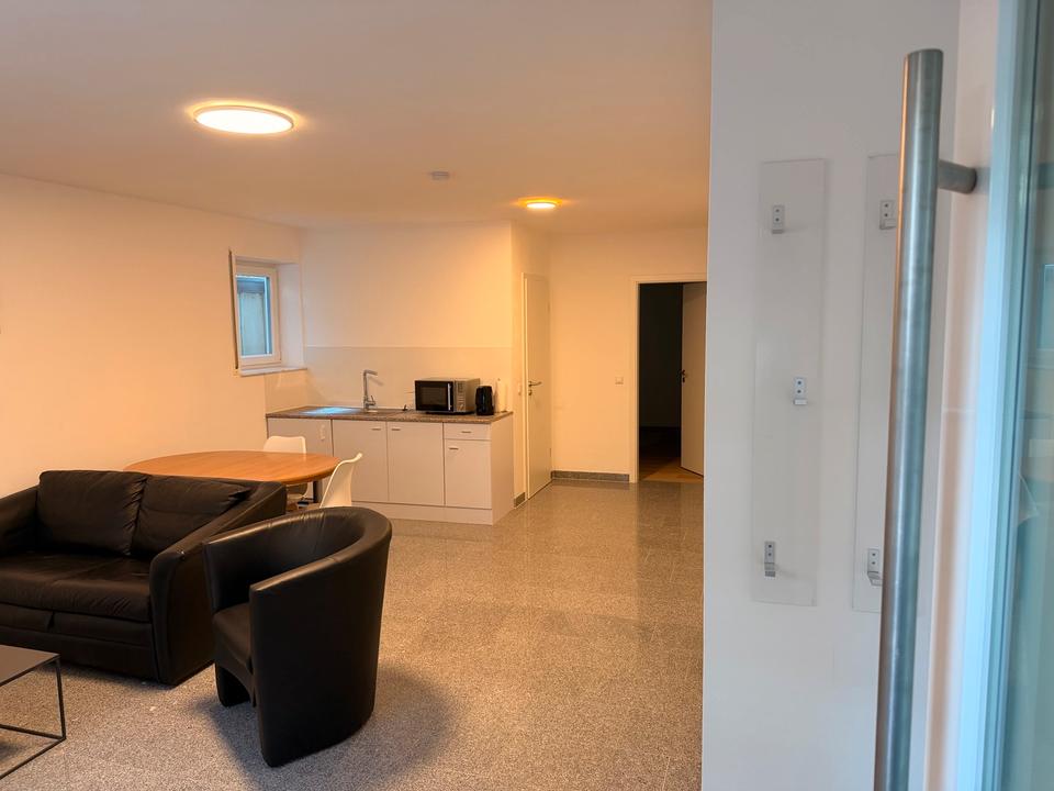 Thumbnail-2 Zimmer-Wohnung - neu renoviert