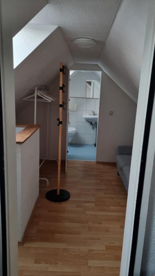 Thumbnail-WG Zimmer Ballhausgasse 6 Jena Zentrum 28 qm eigenes Bad ab Mai