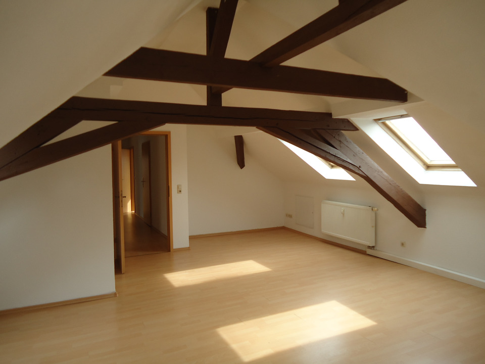 Thumbnail-Schöne DG-Wohnung in Rosenthal