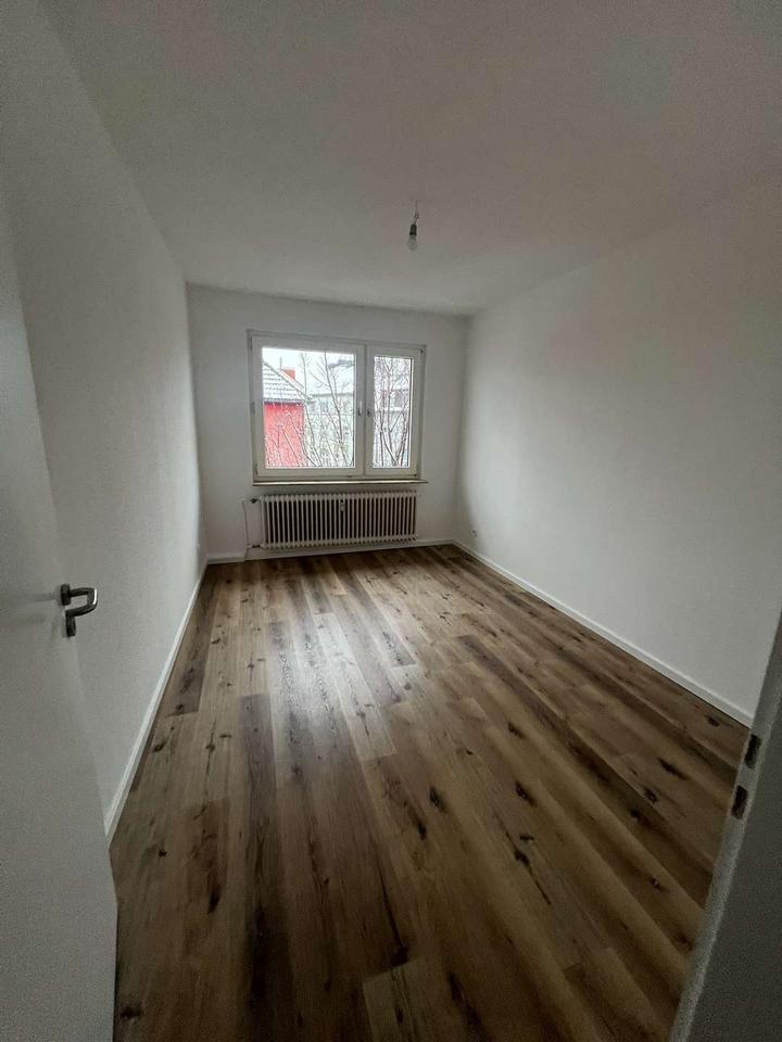 Thumbnail-Gepflegte 2-Zimmer-Wohnung mit Laminatboden in Dortmund – ca. 53 m², 3. OG
