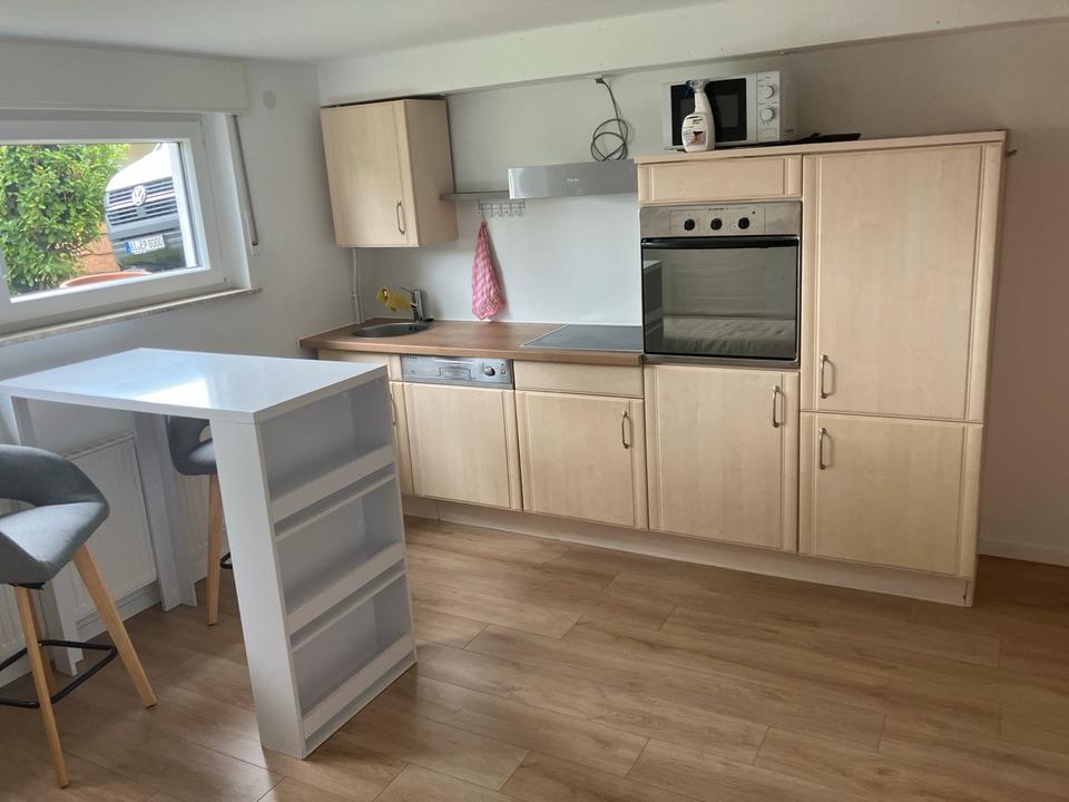 Thumbnail-Möbliertes Zimmer mit EBK und Bad