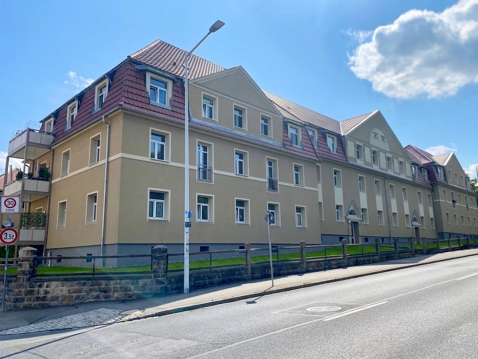 Thumbnail-Großzügige 3-Raum-Wohnung im 2. OG zur Miete in Dresden Gorbitz - Wentzel Dr.