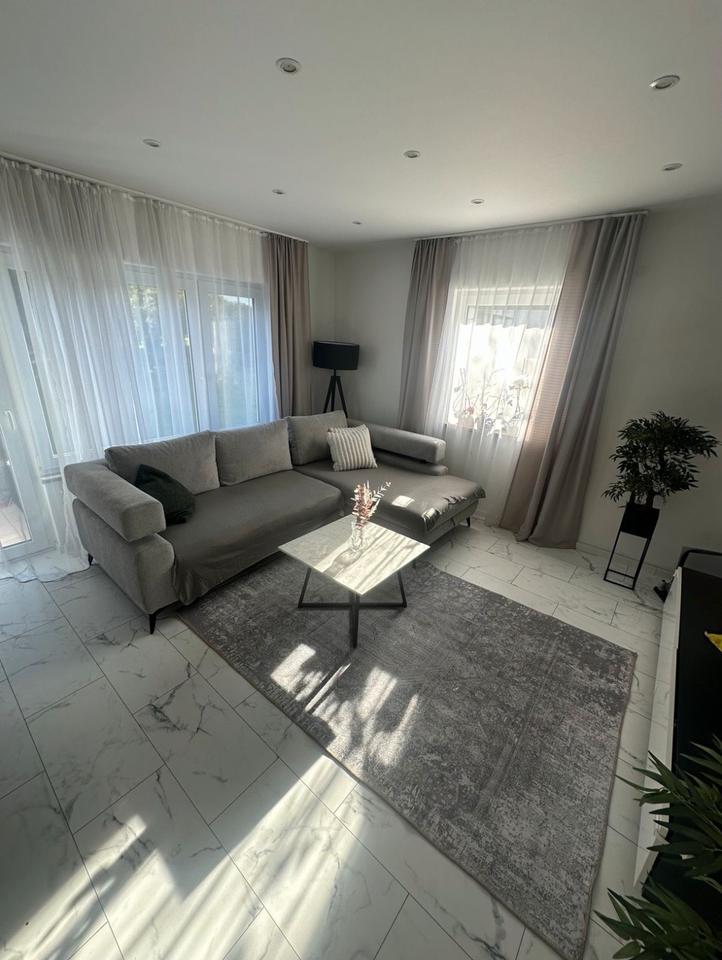 Thumbnail-Ditzingen: 3-Zi.-Whg. Balkon, Küche,Garagenstellp. Provisionsfrei